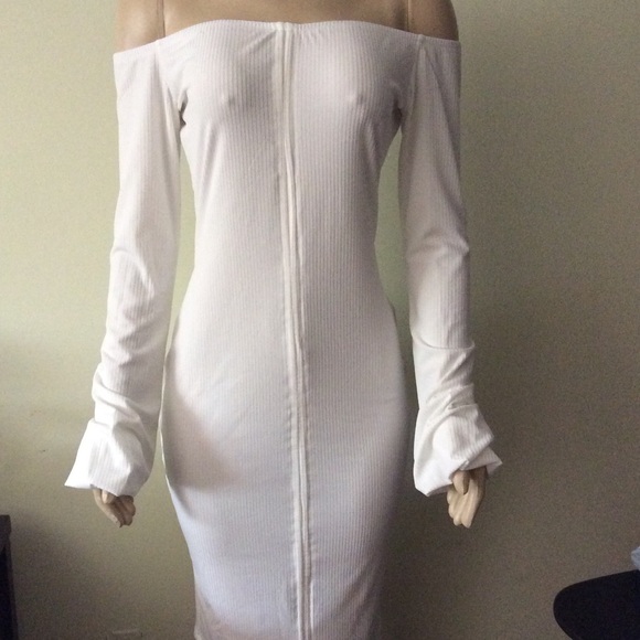 White long sleeve adjustable accordion dress - Picture 2 of 2
